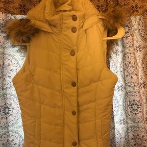 Aeropostale vest size xs